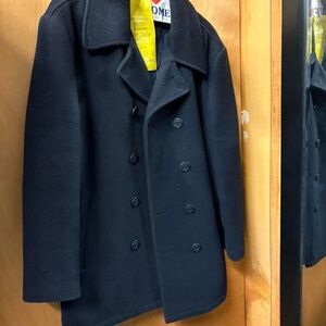 Elegant Black Men's Peacoat